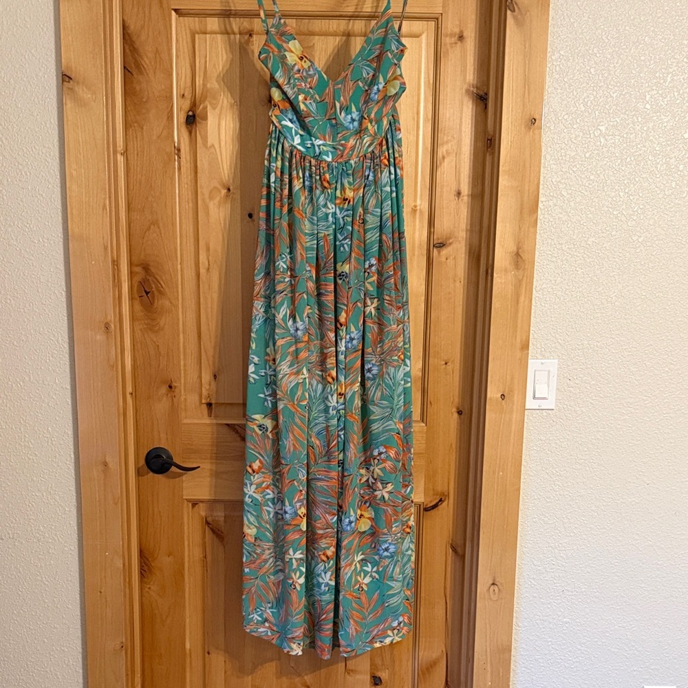 Pink Lily Tropical Floral Dress